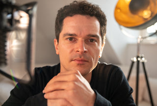Foto vom Kinderbuchautor und Schauspieler Felix Isenbügel